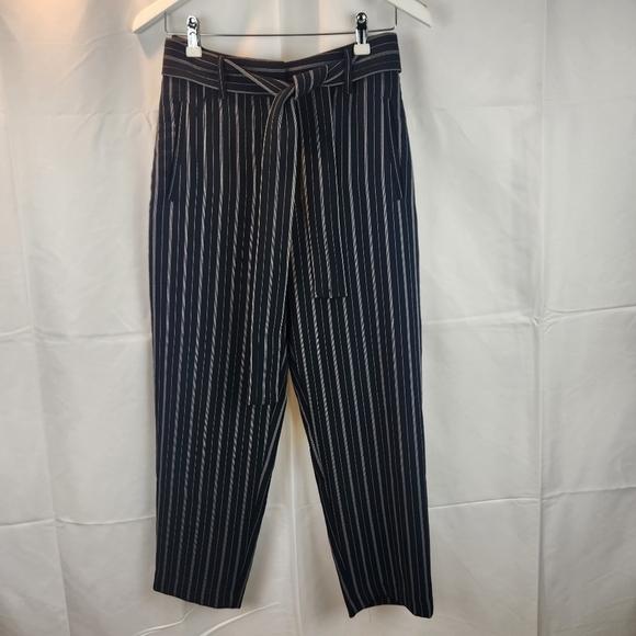 ARITZIA Wilfred Tie Front pants size 4 in EUC - Picture 2 of 10